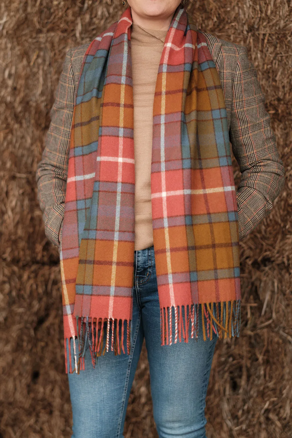 Merino Wool Oversize Tartan Scarf | Antique Buchanan